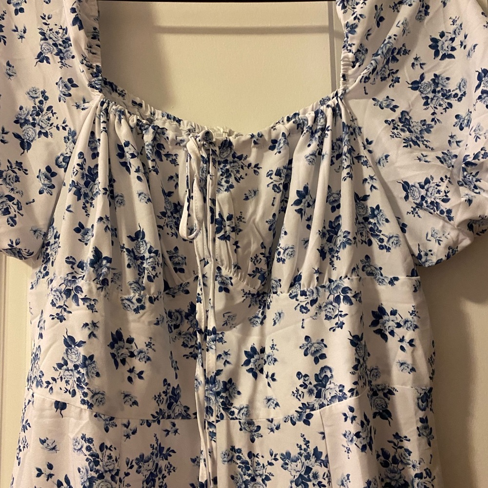 Blue Floral corset style midi dress